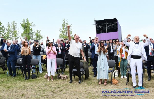 Şuşanın Cıdır düzündə “Xarıbülbül” musiqi festivalı qala-konsertlə başa çatıb